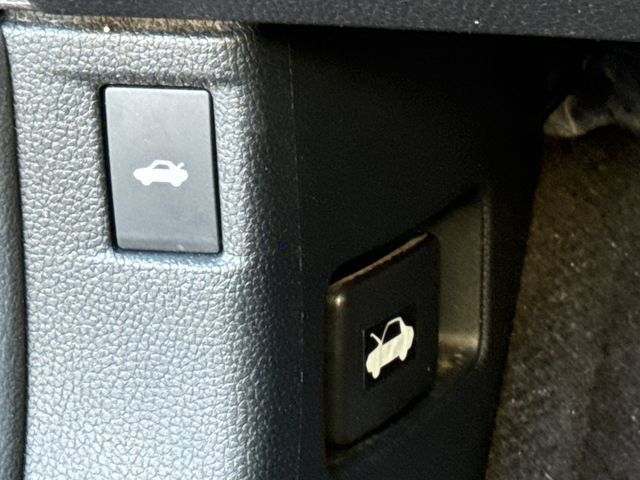 Used 2024 Honda Accord LX image 19