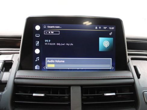 Used 2022 Chevrolet Suburban RST w/ Luxury Package AWD/4WD image 4
