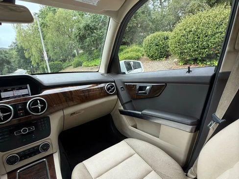 Used 2014 Mercedes-Benz GLK 350 2WD image 20