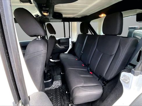 Used 2016 Jeep Wrangler Unlimited Sport w/ Max Tow Package AWD/4WD image 20