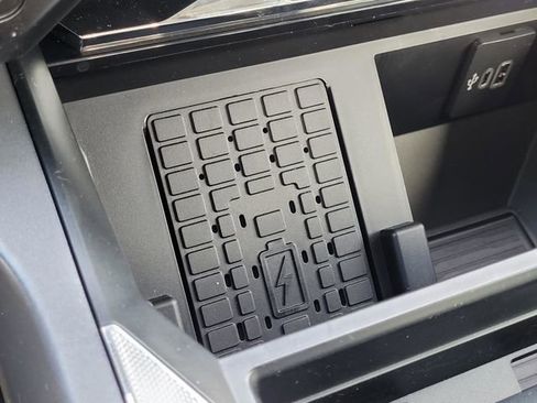 New 2025 Ford F350 Lariat w/ Lariat Ultimate Package image 19