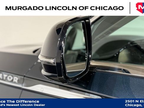 Used 2023 Lincoln Aviator Reserve w/ Equipment Group 201A AWD/4WD image 17