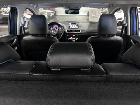 Used 2018 MAZDA MAZDA3 Grand Touring w/ Premium Equipment Package image 29