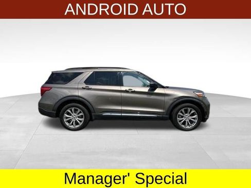 Used 2021 Ford Explorer XLT w/ Equipment Group 202A AWD/4WD image 8