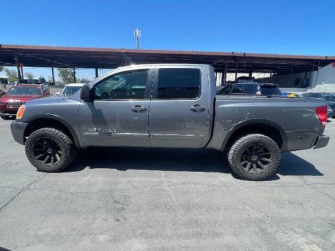 Used 2015 Nissan Titan PRO-4X w/ Pro-4x Luxury Package AWD/4WD image 6