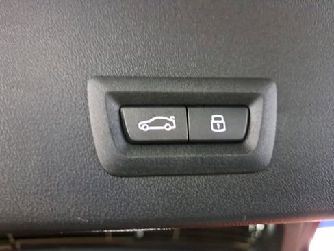 New 2026 BMW X3 xDrive30 w/ Premium Package image 13