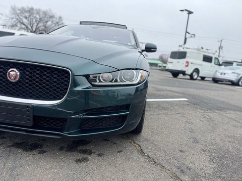Used 2017 Jaguar XE Premium AWD/4WD image 12