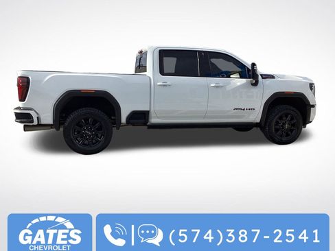 Used 2024 GMC Sierra 2500 AT4 w/ AT4 Premium Plus Package image 12