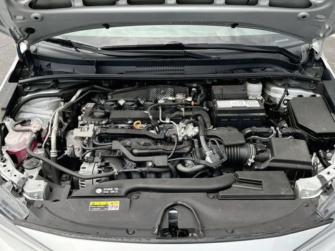 Used 2024 Toyota Corolla LE FWD image 29