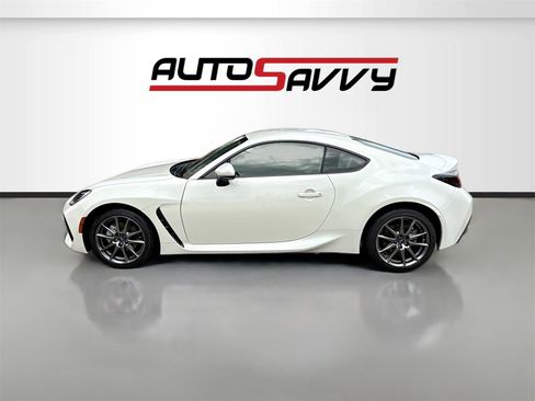 Used 2024 Subaru BRZ Premium image 4