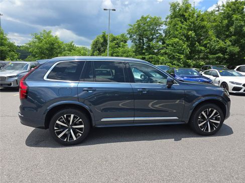 Used 2026 Volvo XC90 B5 Core w/ Protection Package Premier AWD/4WD image 2