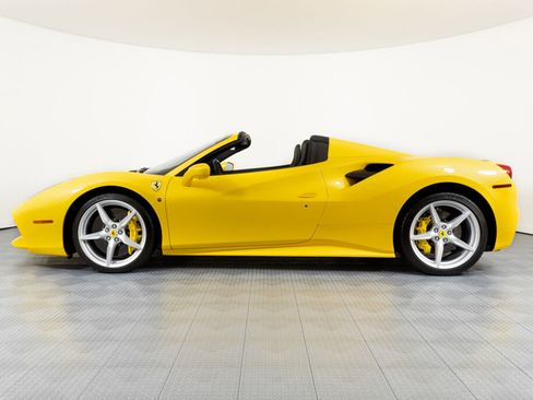 Certified 2019 Ferrari 488 Spider image 3
