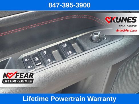 Used 2025 Jeep Compass Trailhawk AWD/4WD image 29