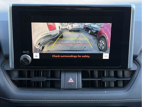 Used 2023 Toyota RAV4 XLE image 13