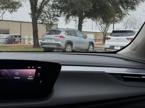 Used 2025 Buick Encore GX Preferred image 35