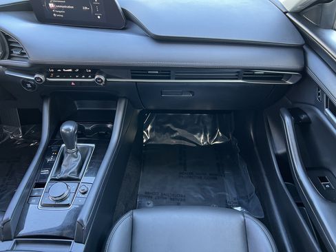Used 2024 MAZDA MAZDA3 s FWD image 34