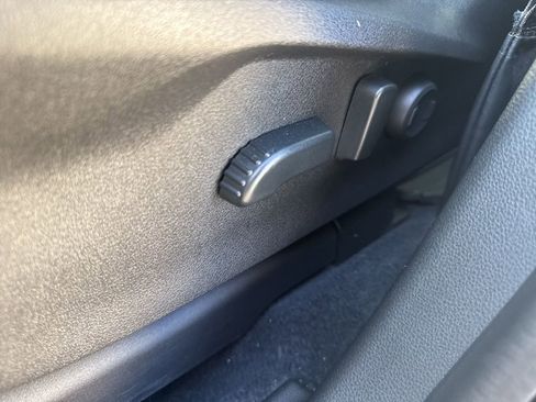 Used 2020 Subaru Ascent Limited w/ Technology Package image 23