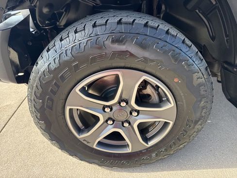 Certified 2018 Jeep Wrangler Unlimited Sport S AWD/4WD image 5