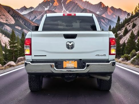 Used 2024 RAM 2500 Big Horn AWD/4WD image 6