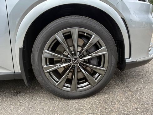 Used 2023 Lexus RX 350 F Sport w/ Cold Area Package AWD/4WD image 29