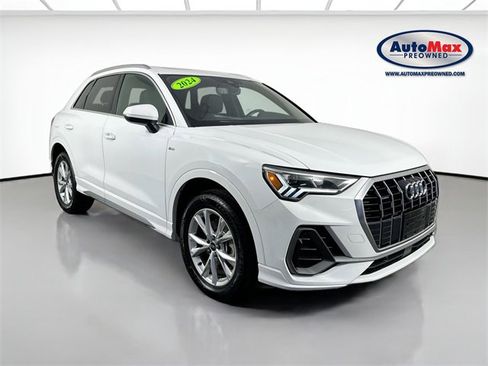 Used 2024 Audi Q3 2.0T Premium image 1