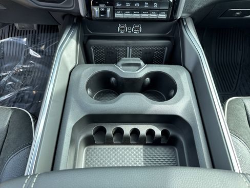 New 2026 RAM 3500 Laramie w/ Max Tow Package AWD/4WD image 33