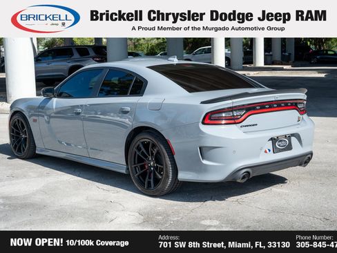 Used 2022 Dodge Charger Scat Pack w/ Dynamics Package image 7