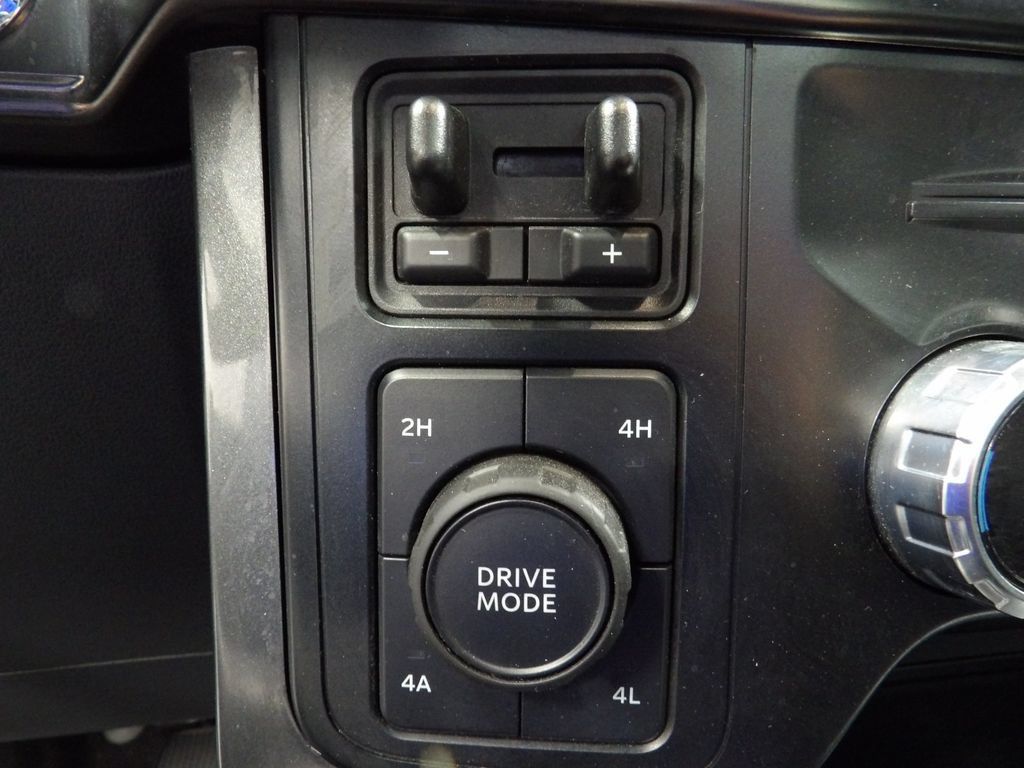 Used 2023 Ford F150 Lariat w/ Equipment Group 502A High AWD/4WD image 58