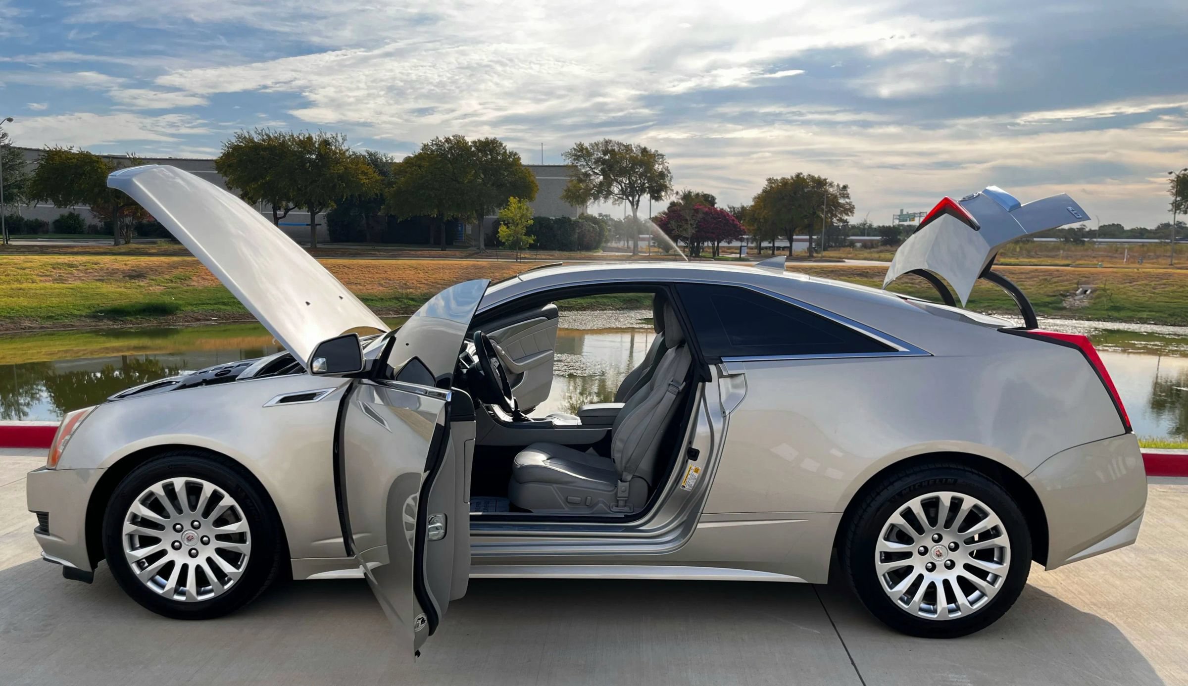 Used 2014 Cadillac CTS Coupe RWD image 14