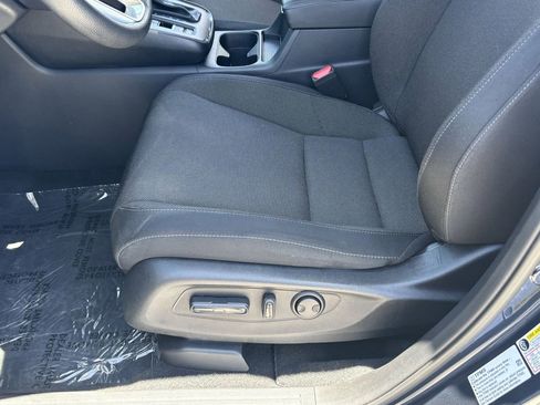 Certified 2024 Honda CR-V EX image 18