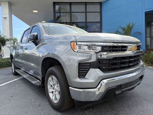 Used 2024 Chevrolet Silverado 1500 LT w/ Protection Package RWD image 18