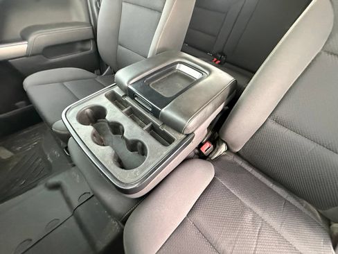Used 2018 Chevrolet Silverado 1500 LT w/ All Star Edition AWD/4WD image 11