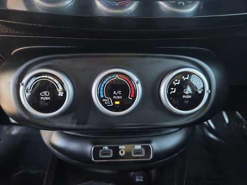 Used 2018 FIAT 500X Pop w/ Popular Equipment Group image 25