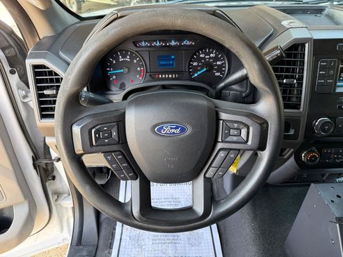 Used 2019 Ford F250 XL w/ Power Equipment Group RWD image 13