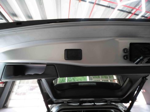 Used 2022 Toyota RAV4 XLE w/ Convenience Package AWD/4WD image 29