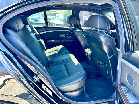 Used 2005 BMW 760i image 22