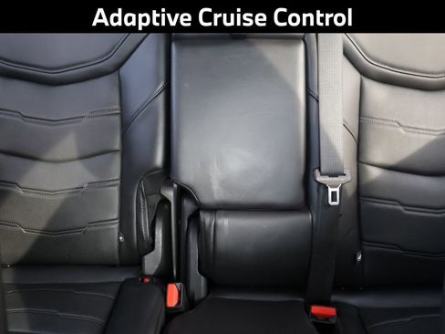 Used 2023 Cadillac XT6 Sport w/ Platinum Package image 14