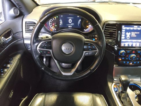 Used 2021 Jeep Grand Cherokee Overland image 22