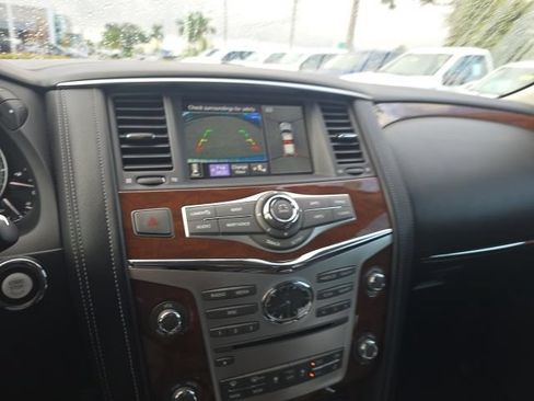 Used 2019 INFINITI QX80 Luxe w/ 22" Wheel Package RWD image 19