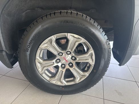 Used 2024 GMC Sierra 1500 SLT AWD/4WD image 14