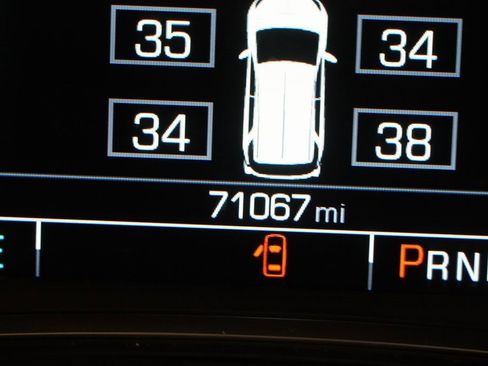 Used 2019 Chevrolet Traverse LT image 6