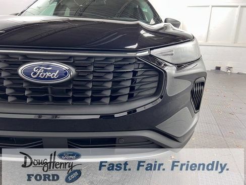 New 2026 Ford Escape Active FWD image 11
