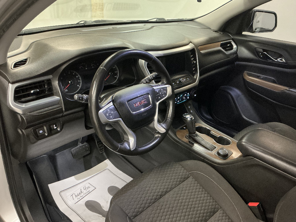 Used 2019 GMC Acadia SLE FWD image 11