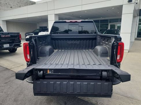 Certified 2025 GMC Sierra 1500 Denali w/ Denali Reserve Package AWD/4WD image 26
