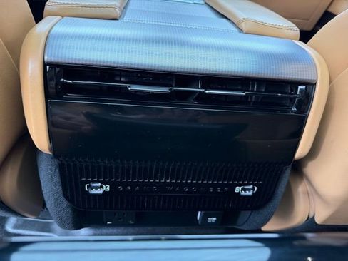 Used 2023 Jeep Grand Wagoneer Series III image 33