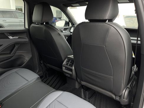 New 2026 Volkswagen Tiguan SE R-Line image 29