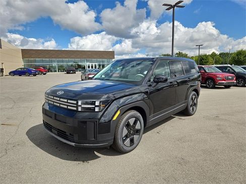 New 2026 Hyundai Santa Fe SE image 2