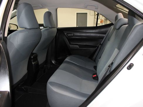 Used 2014 Toyota Corolla L FWD image 21
