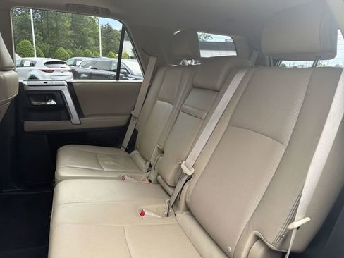 Used 2020 Toyota 4Runner Limited AWD/4WD image 23