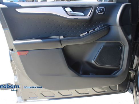 Used 2020 Ford Escape SEL FWD image 9
